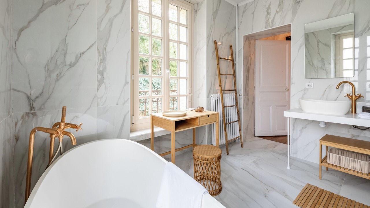 Photo of Bathroom in La Ferte-Gaucher