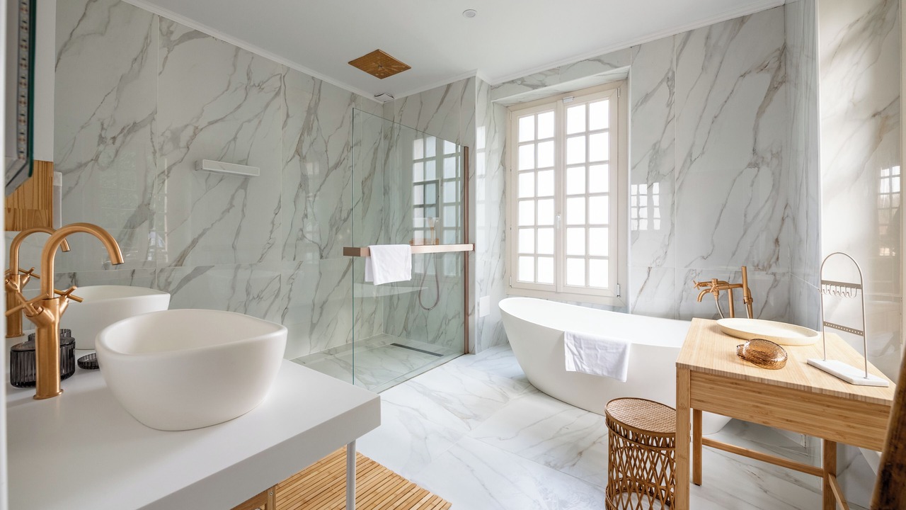 Photo of Bathroom in La Ferte-Gaucher