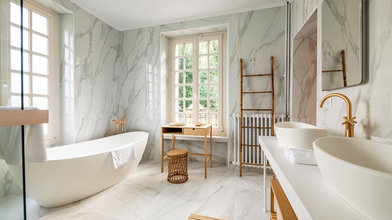 Photo of Bathroom in La Ferte-Gaucher