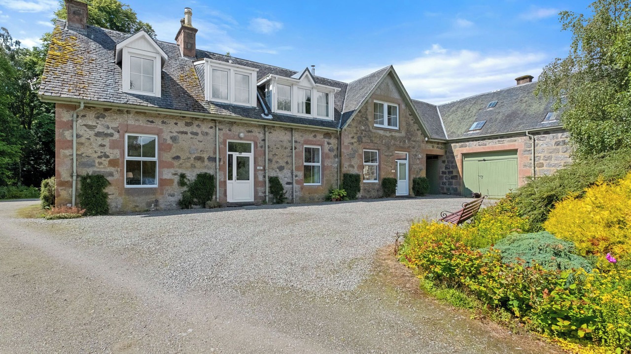 Photo of Others in Glen Urquhart