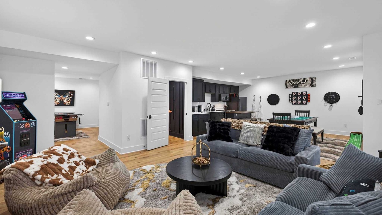 Photo of Livingroom in Hedgesville