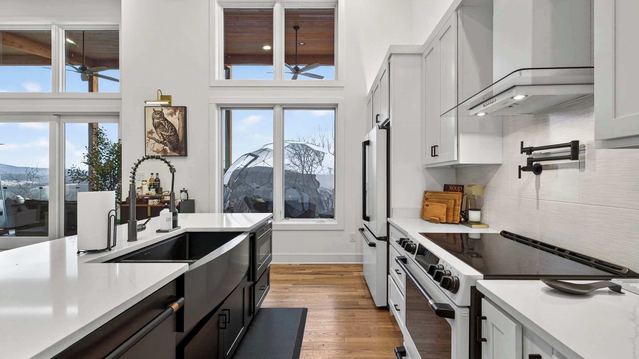 Photo of Kitchen in Hedgesville