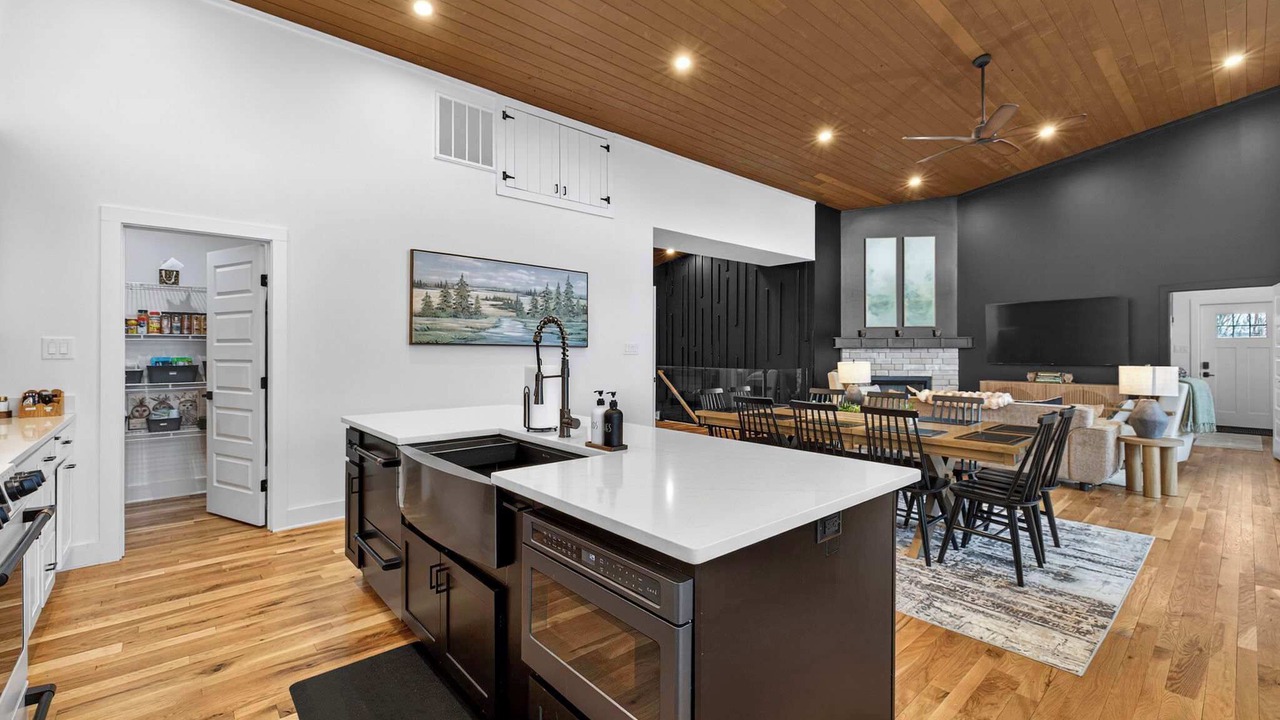 Photo of Kitchen in Hedgesville