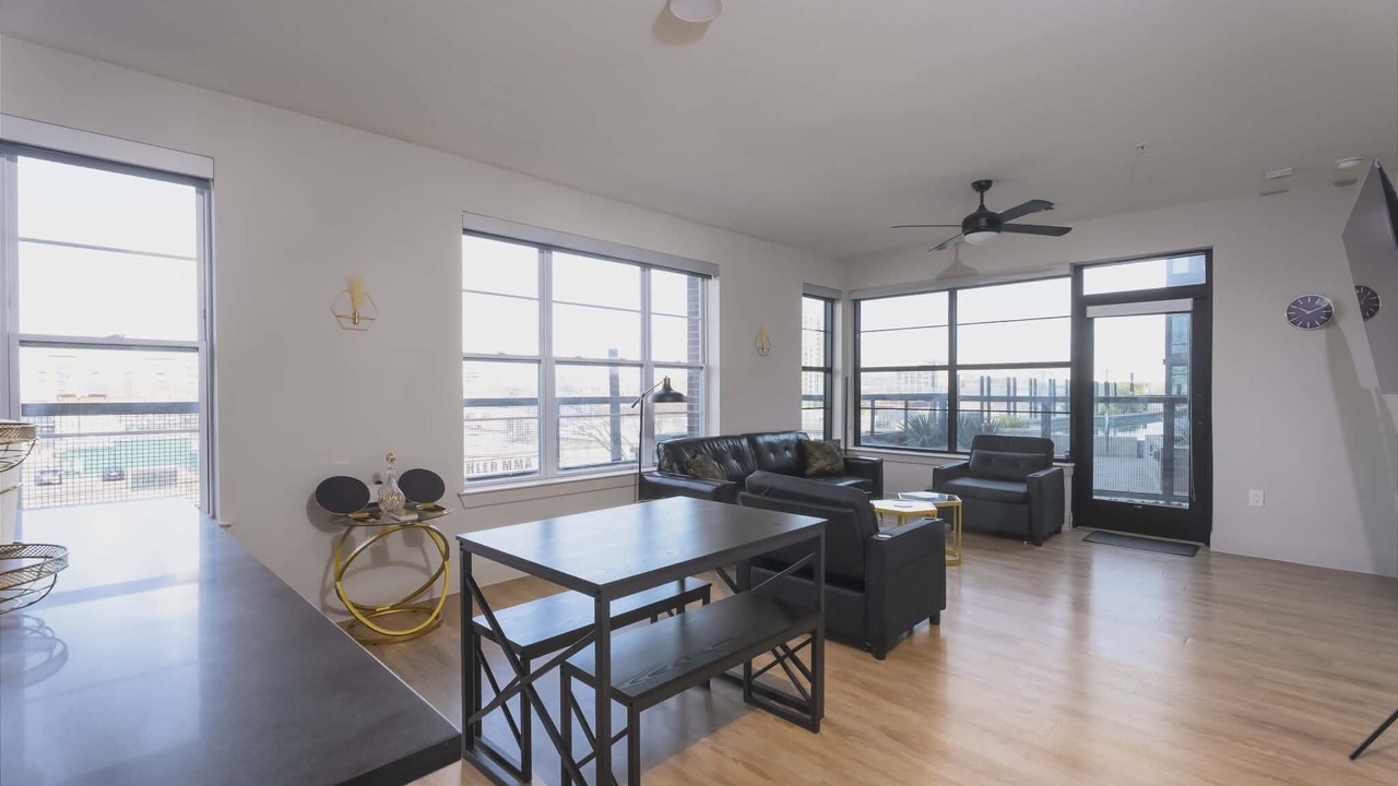 Photo of Livingroom in Deep Ellum