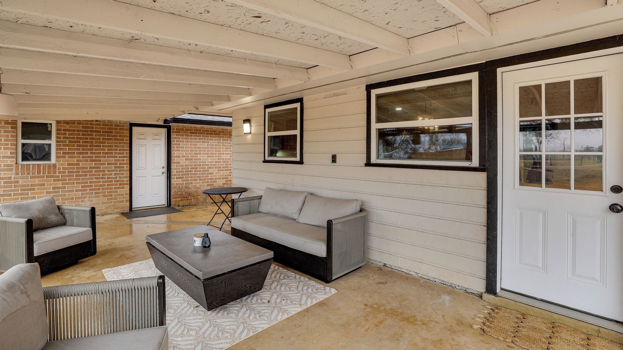 Photo of Patio Balcony in Wetmore