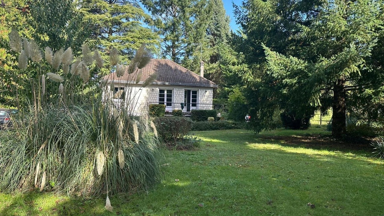 Photo of Outdoor in Meusnes