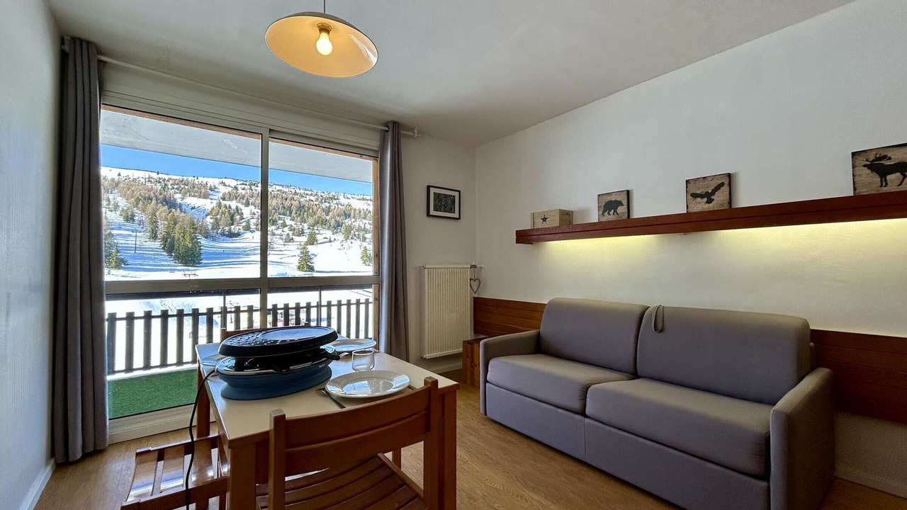 Photo of Livingroom in Saint-Etienne-en-Devoluy