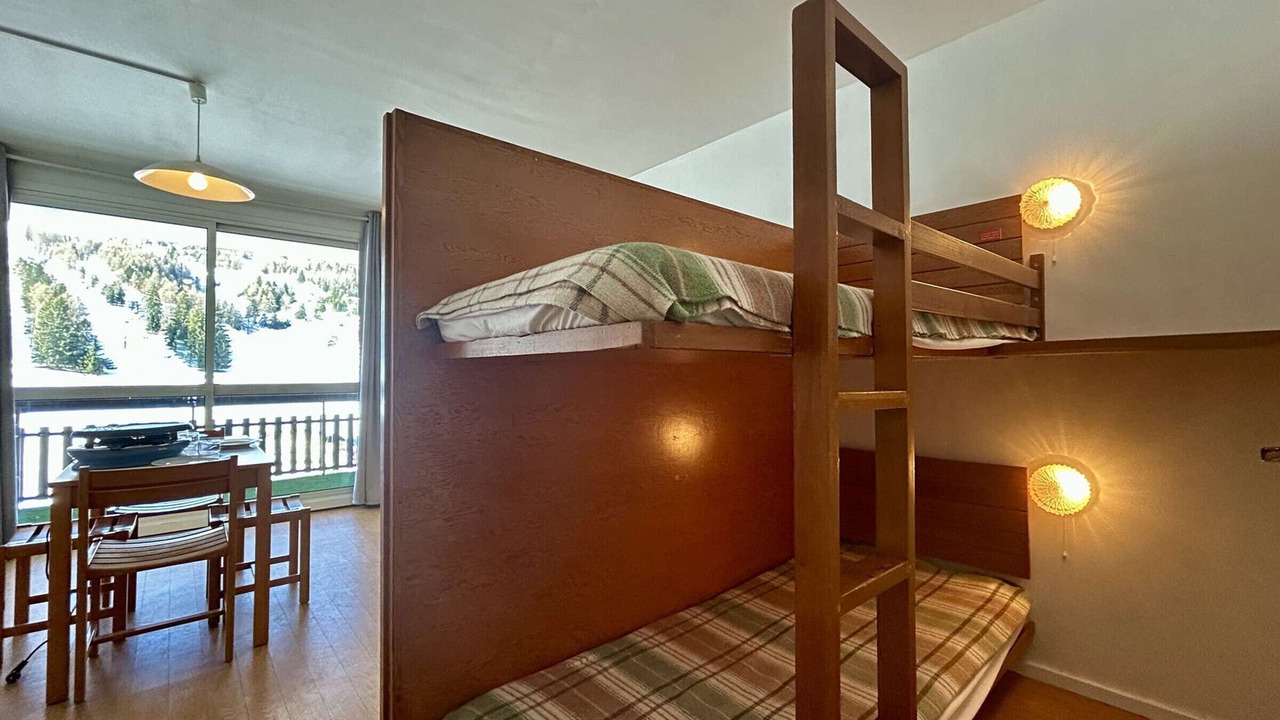 Photo of Bedroom in Saint-Etienne-en-Devoluy