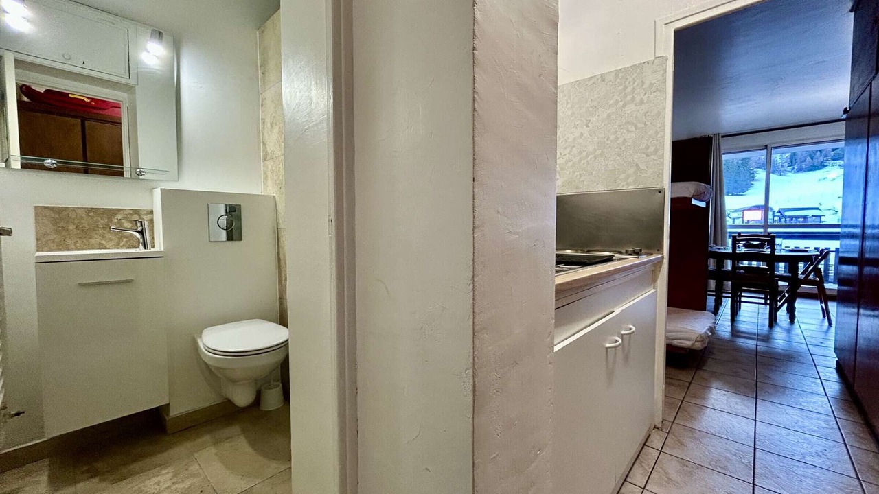 Photo of Bathroom in Saint-Etienne-en-Devoluy