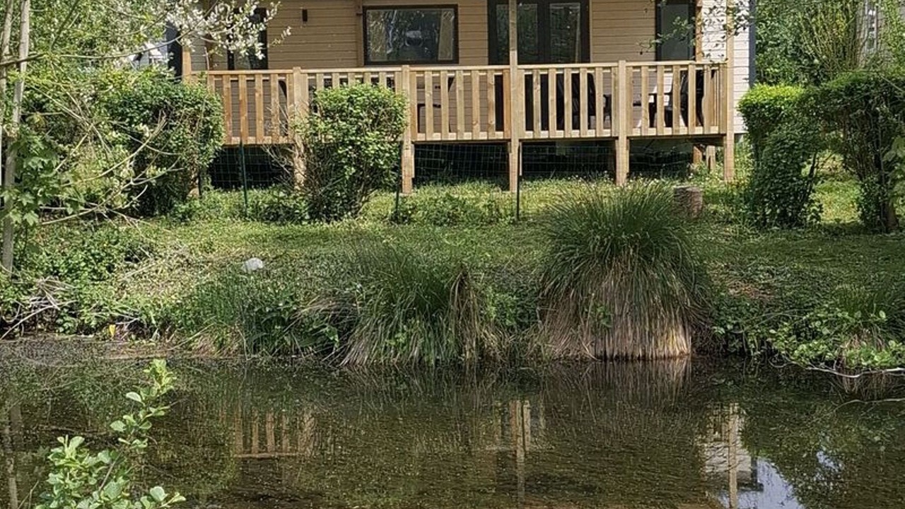 Photo of Outdoor in Long