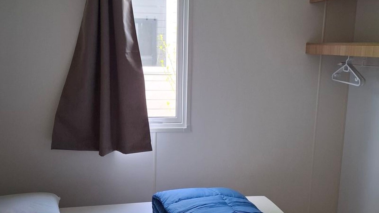 Photo of Others in Long