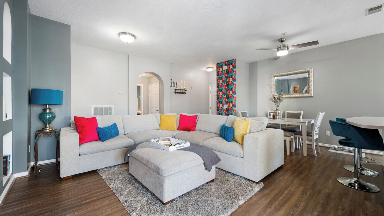Photo of Livingroom in West Jordan