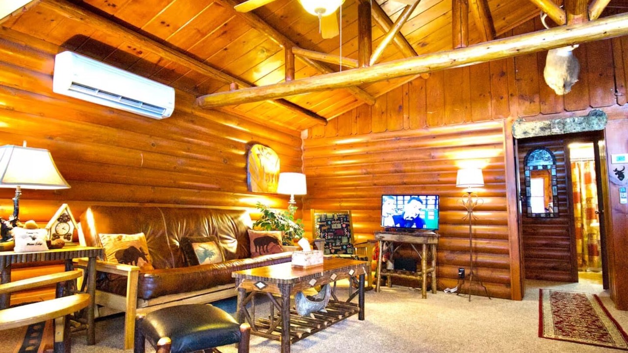 Photo of Livingroom in Saranac Lake
