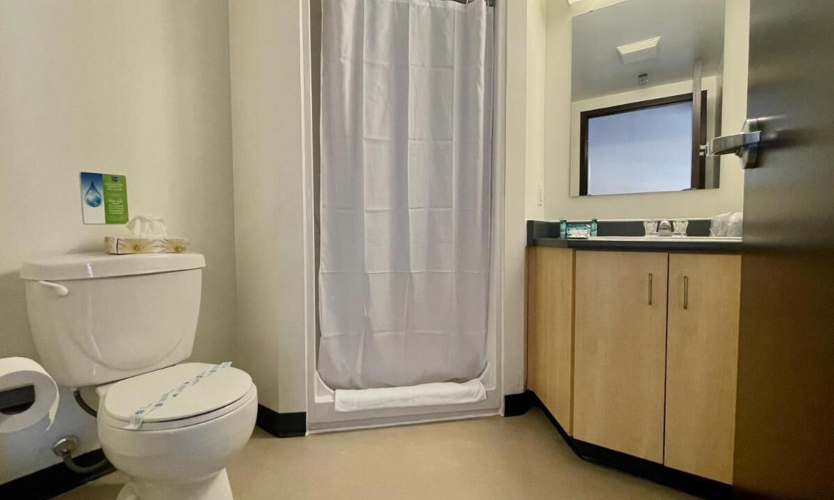 Photo of Bathroom in Old Ottawa East