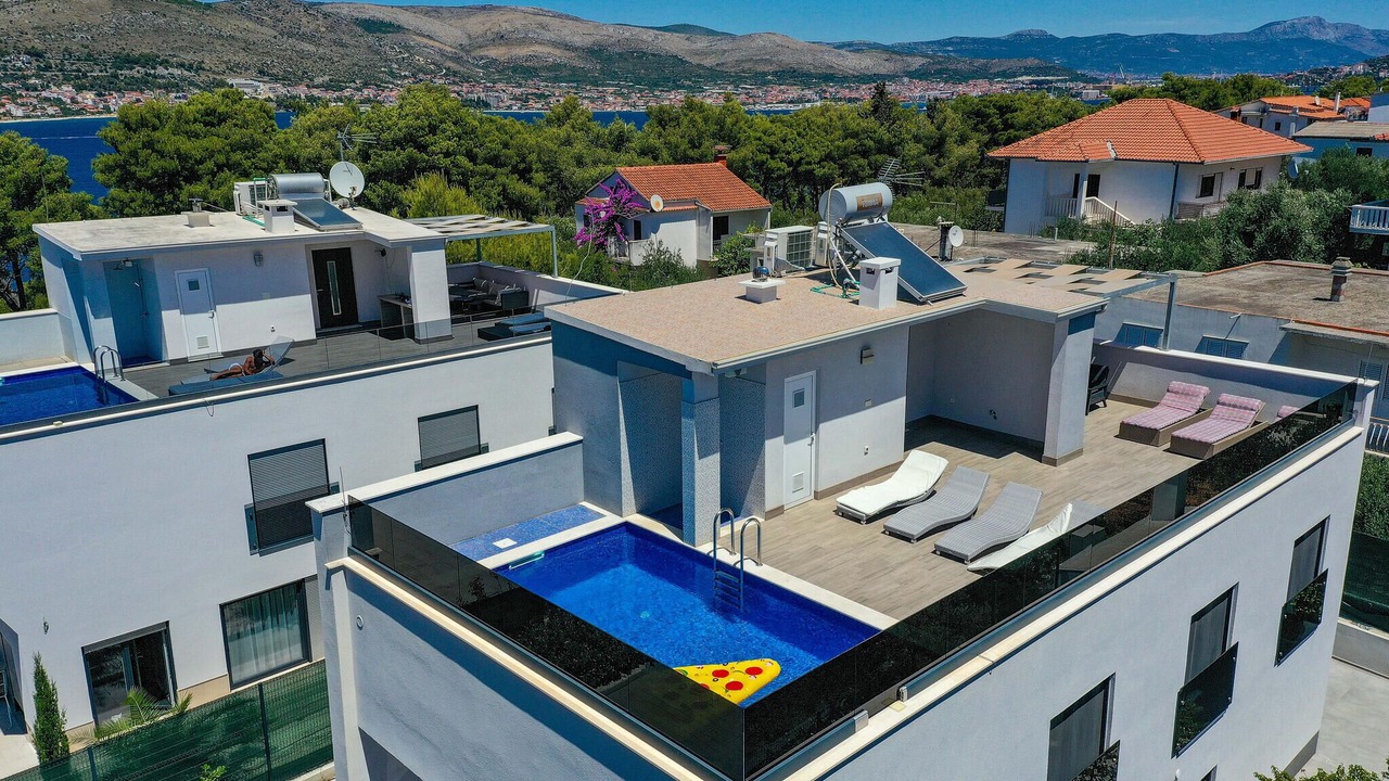Photo of Outdoor in Okrug Donji