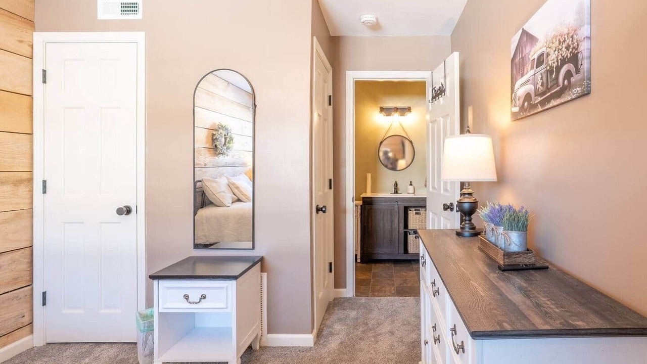 Photo of Bathroom in Conneaut Lakeshore