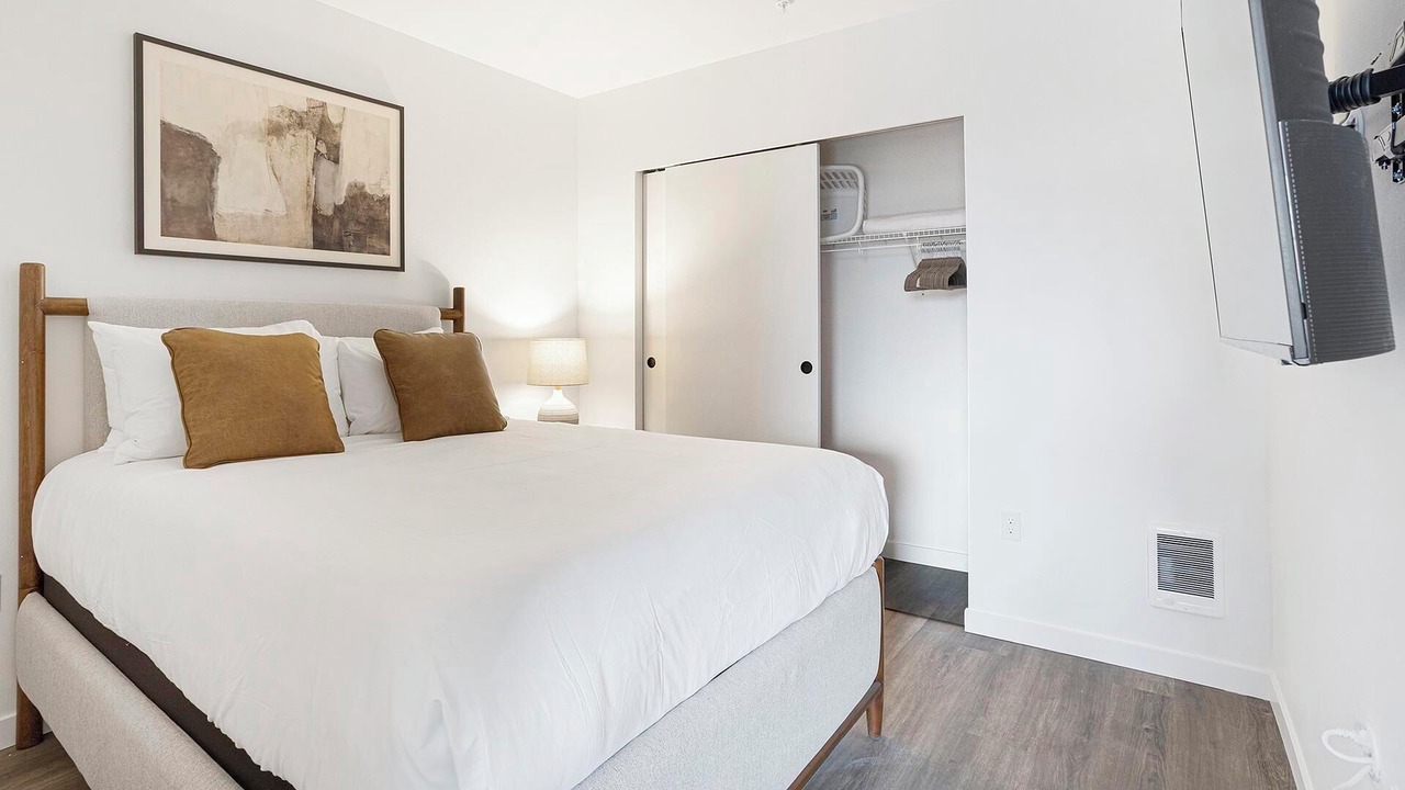 Photo of Bedroom in Crown Hill