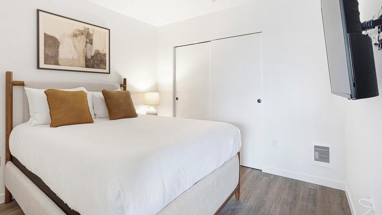Photo of Bedroom in Crown Hill