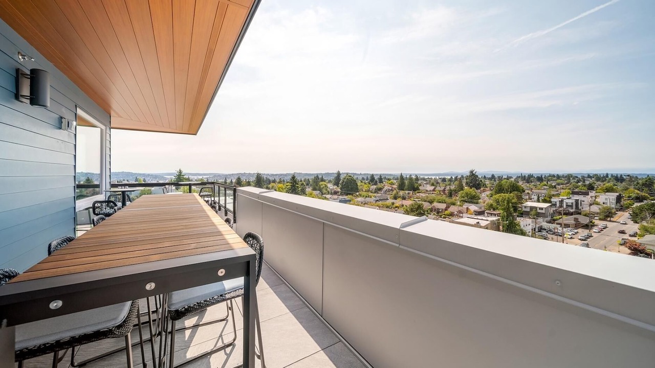 Photo of Outdoor in Crown Hill