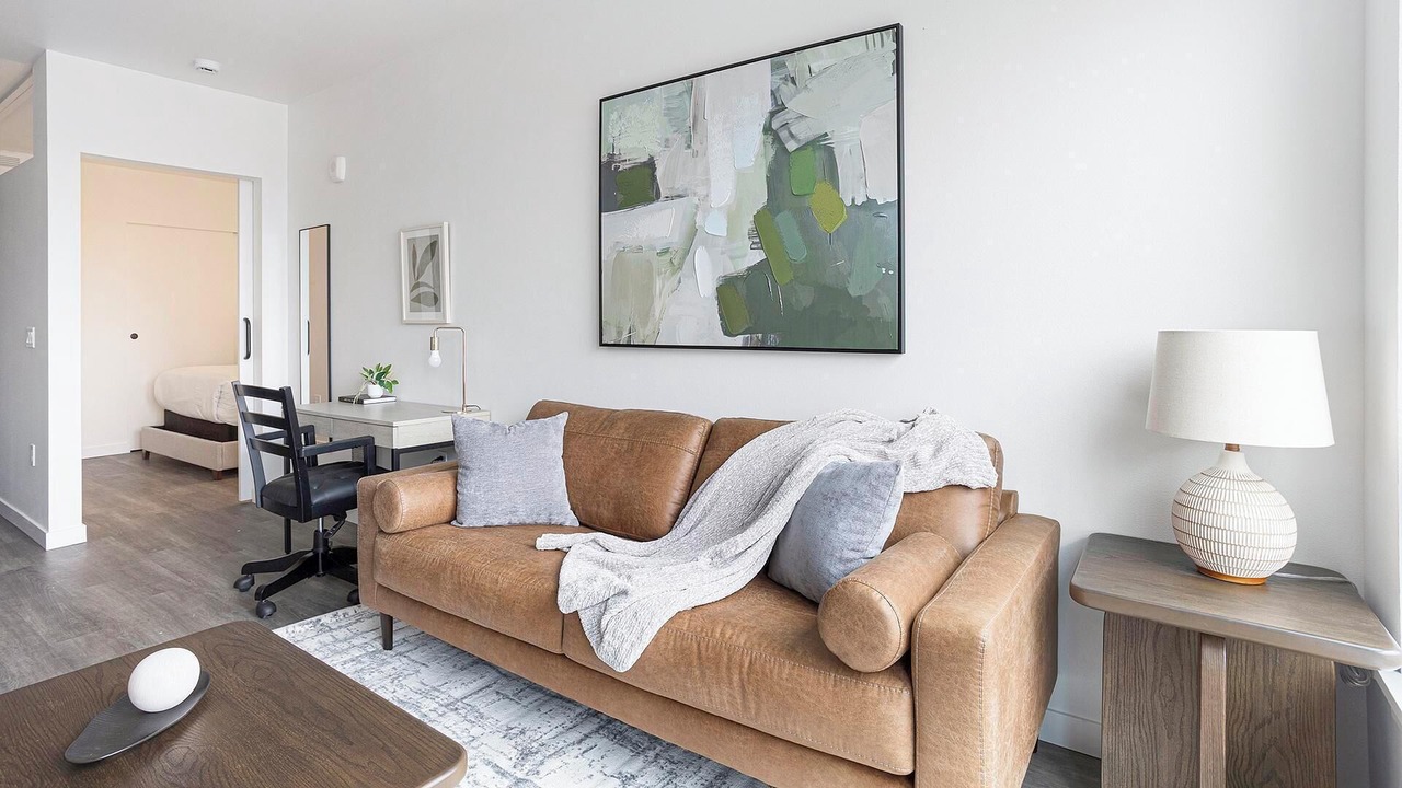 Photo of Livingroom in Crown Hill