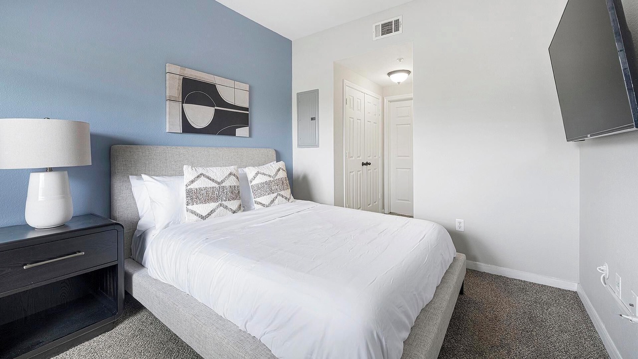 Photo of Bedroom in Del Mar