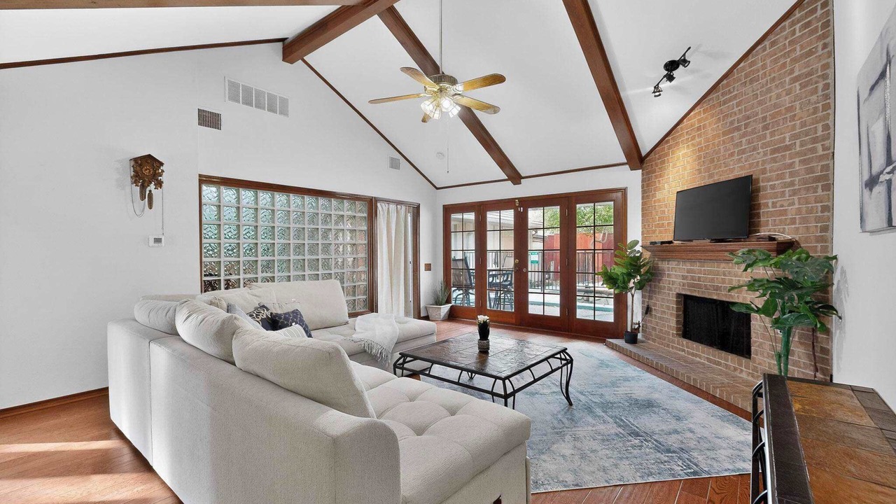 Photo of Livingroom in Plano