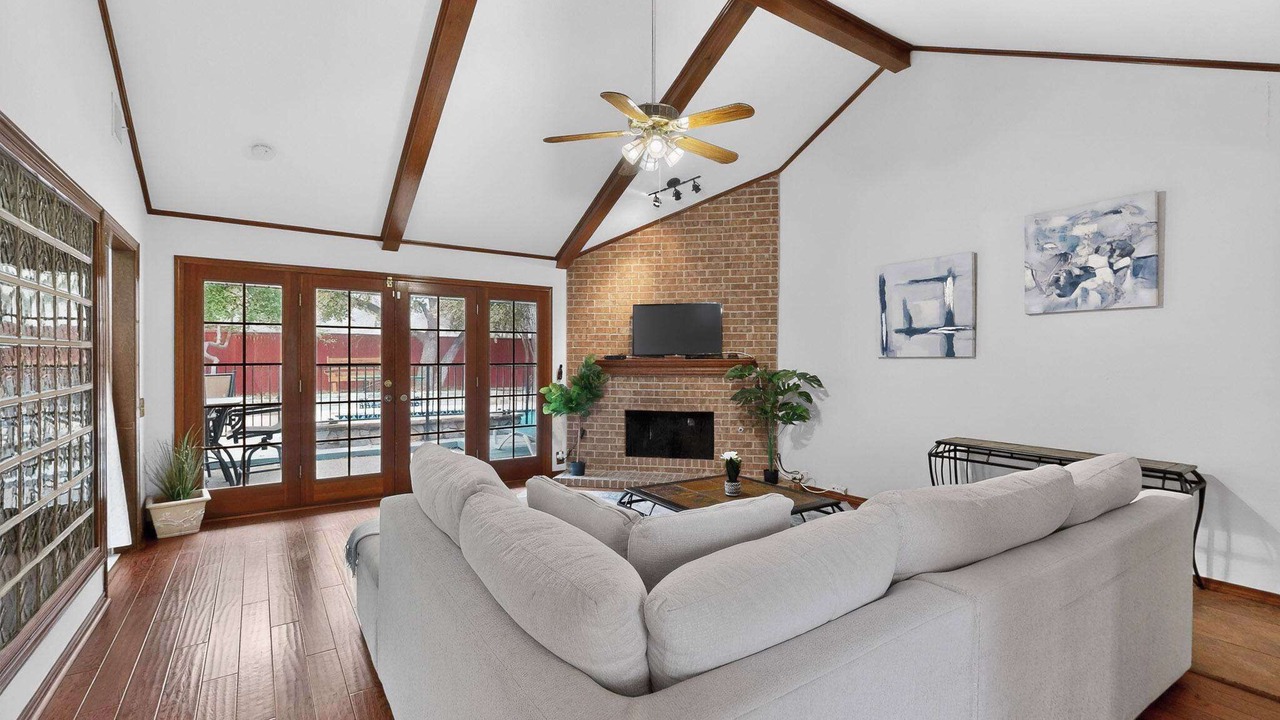 Photo of Livingroom in Plano