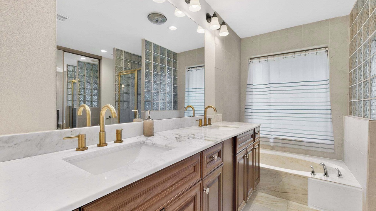 Photo of Bathroom in Plano