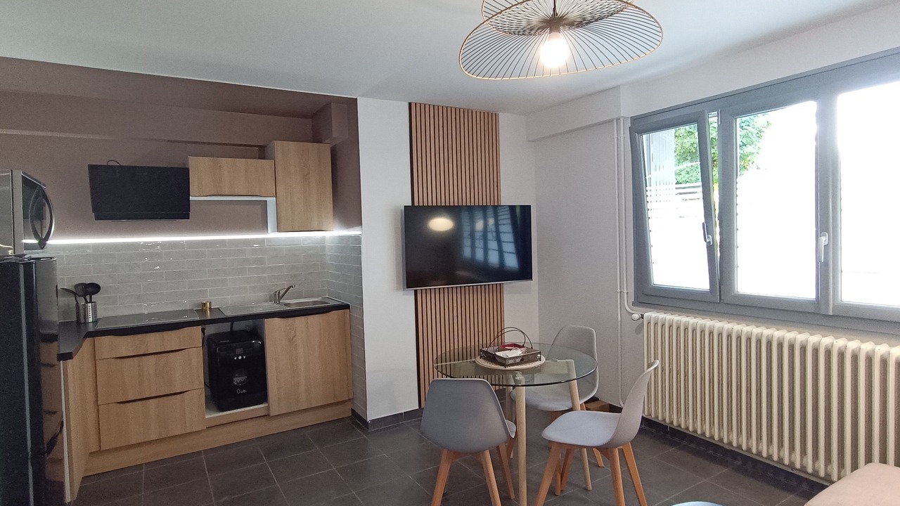 Photo of Kitchen in Challes-les-Eaux