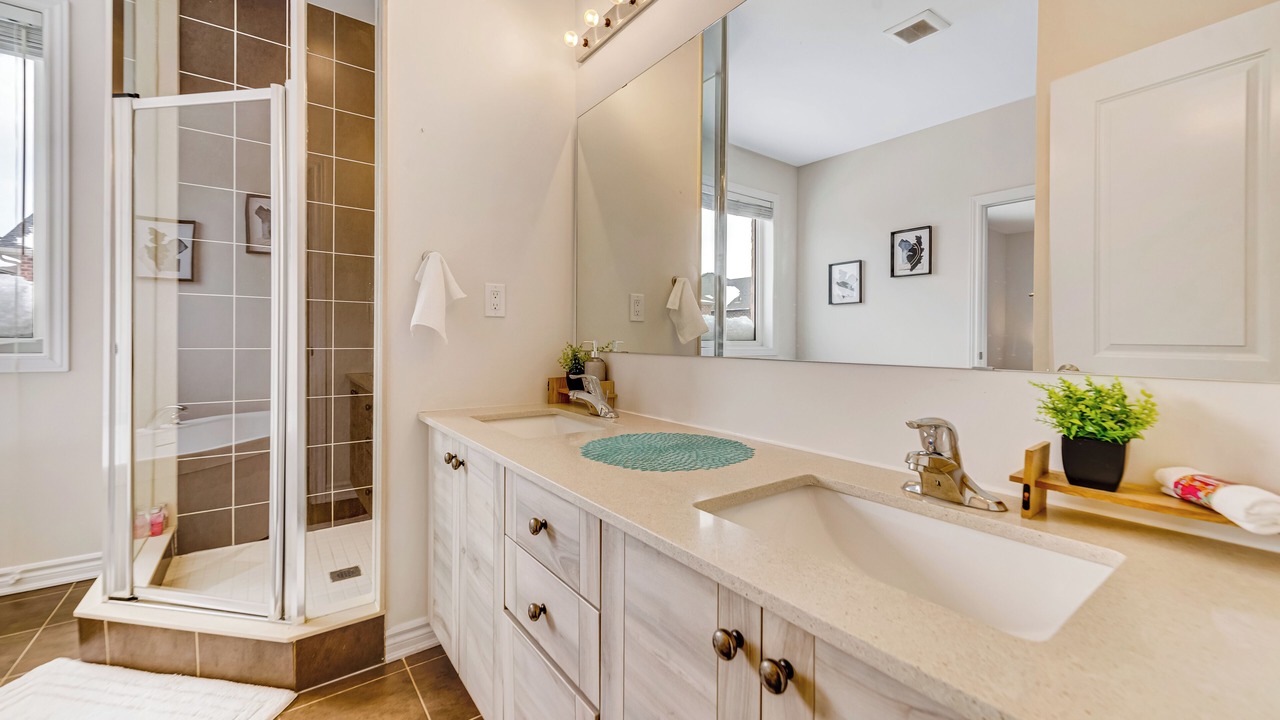 Photo of Bathroom in Caledon