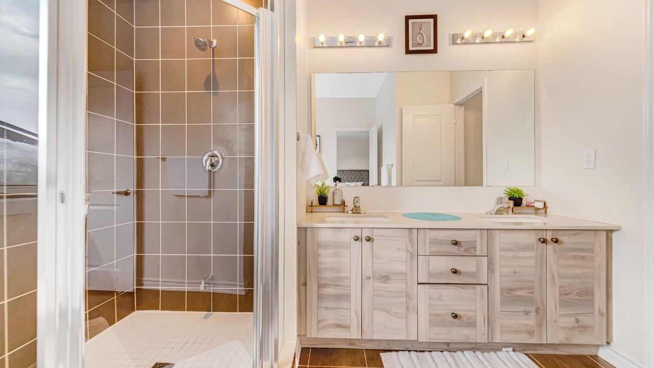 Photo of Bathroom in Caledon