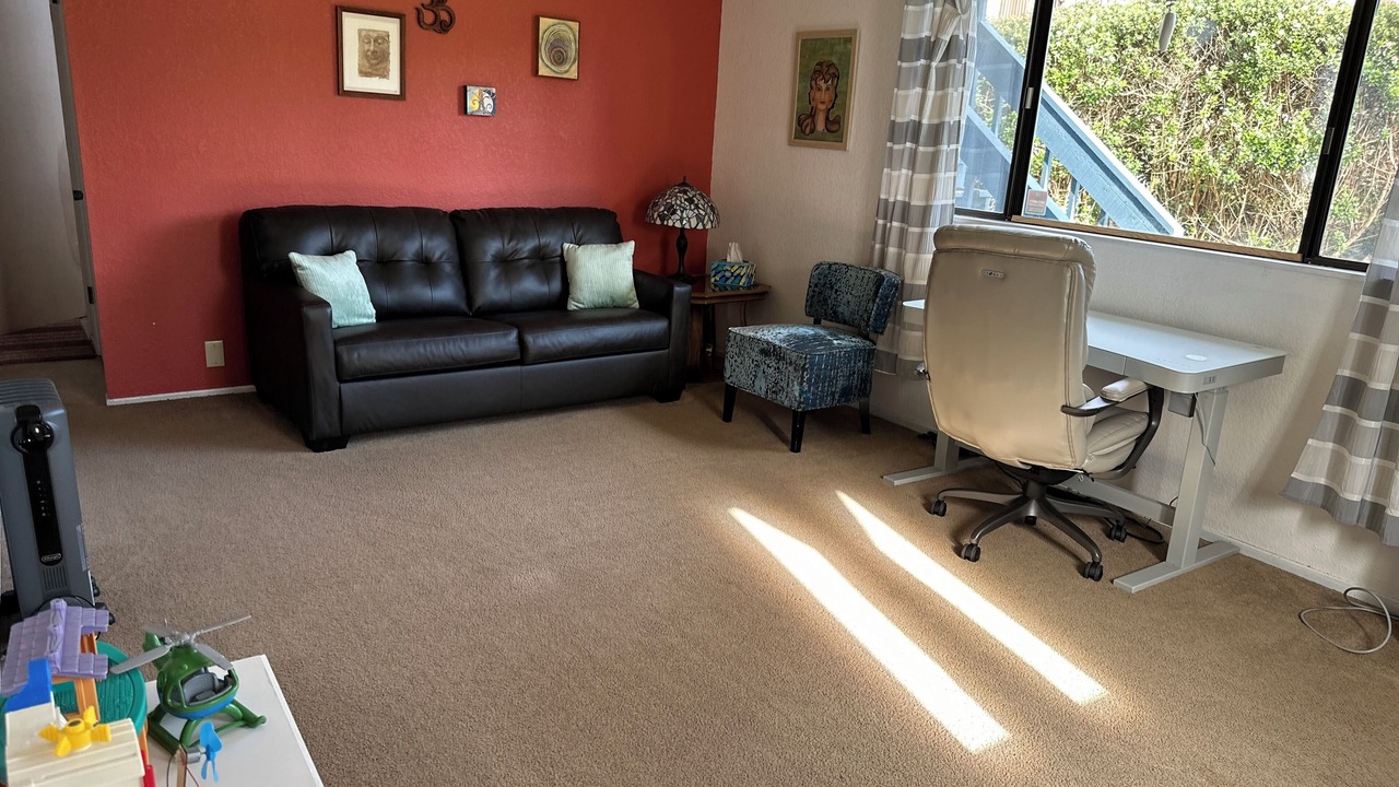 Photo of Livingroom in Jacoby Creek