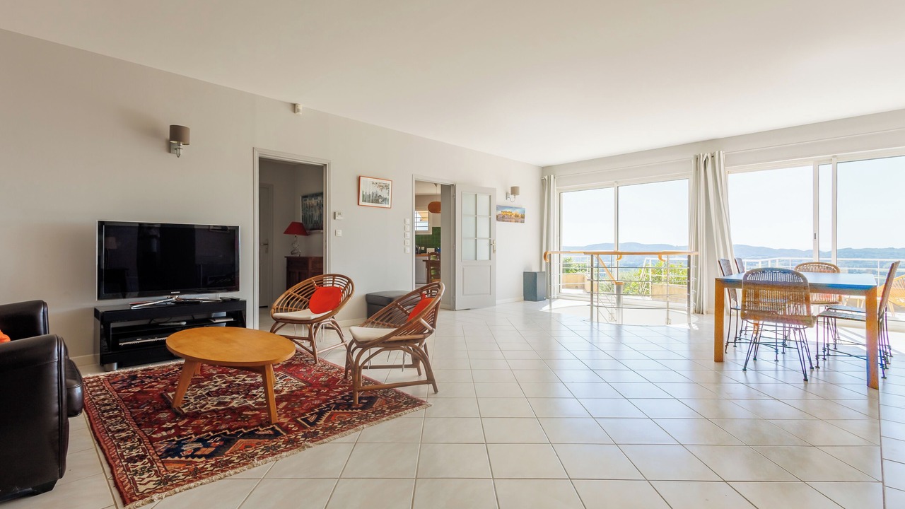 Photo of Livingroom in Rochefort-du-Gard