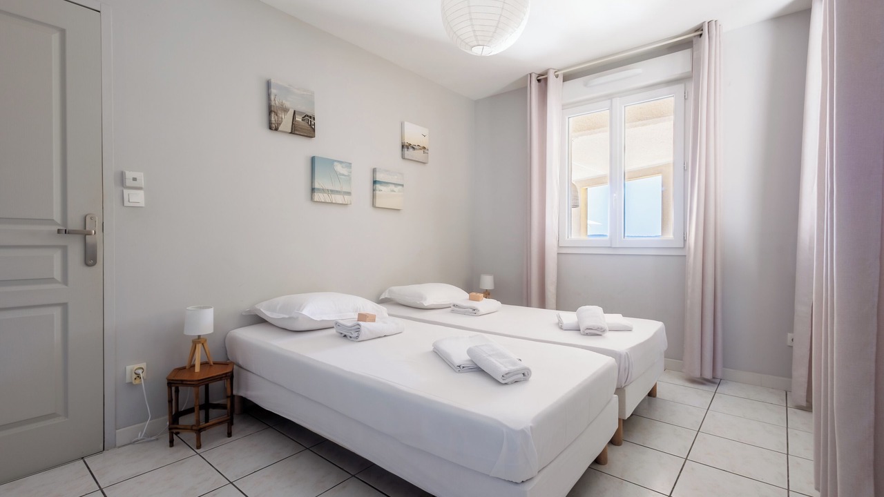 Photo of Bedroom in Rochefort-du-Gard