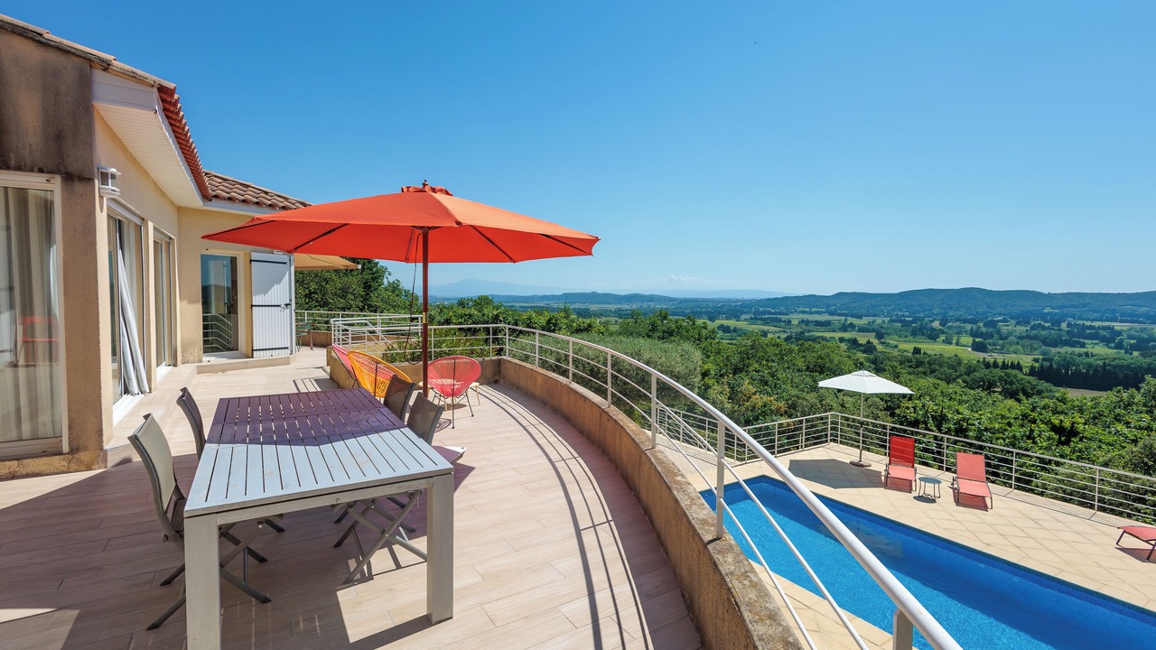 Photo of Outdoor in Rochefort-du-Gard