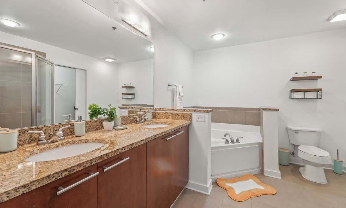 Photo of Bathroom in Atlantic Station Area