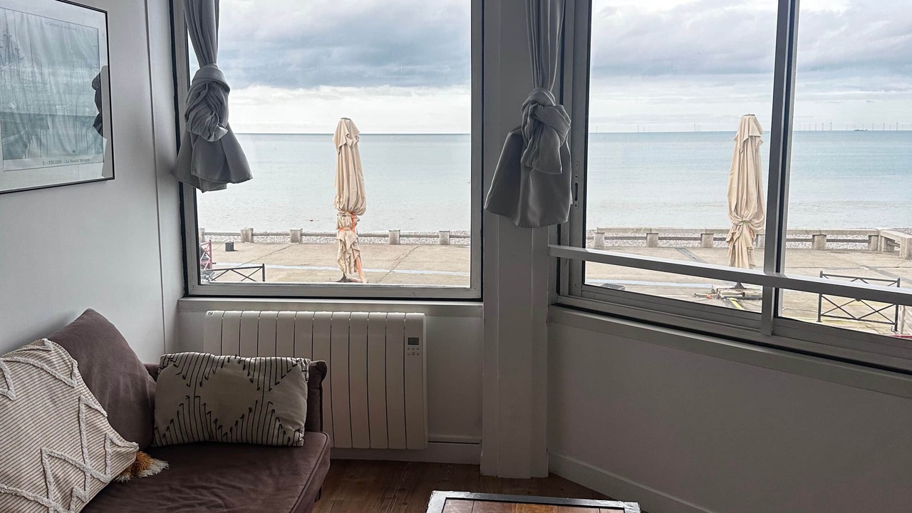 Photo of Livingroom in Fecamp