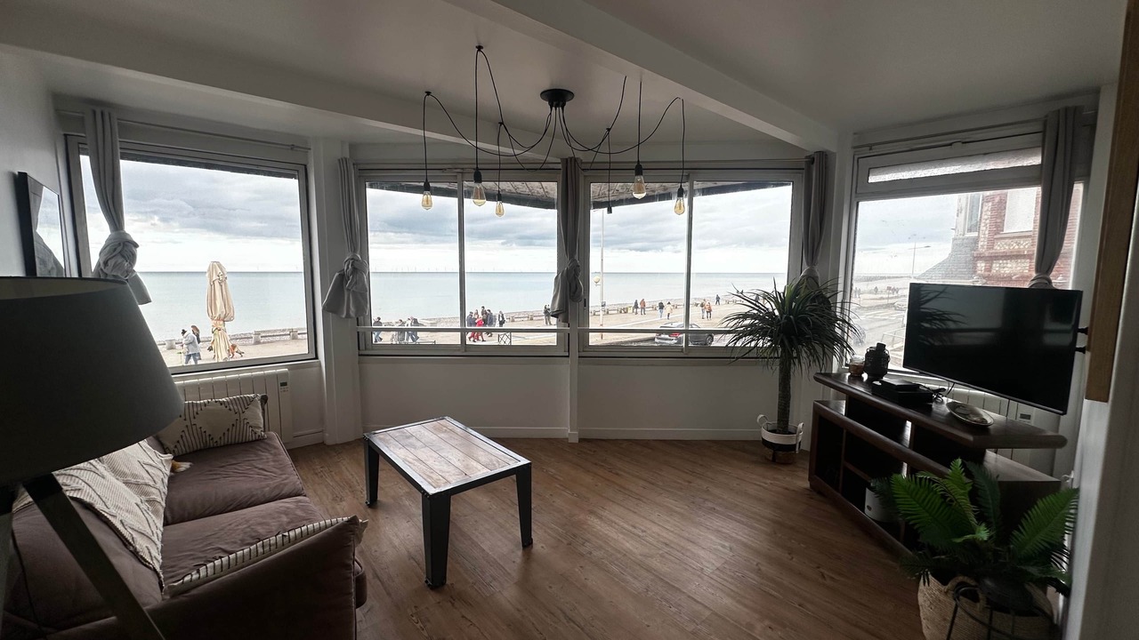 Photo of Livingroom in Fecamp