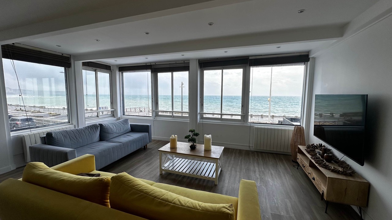Photo of Livingroom in Fecamp