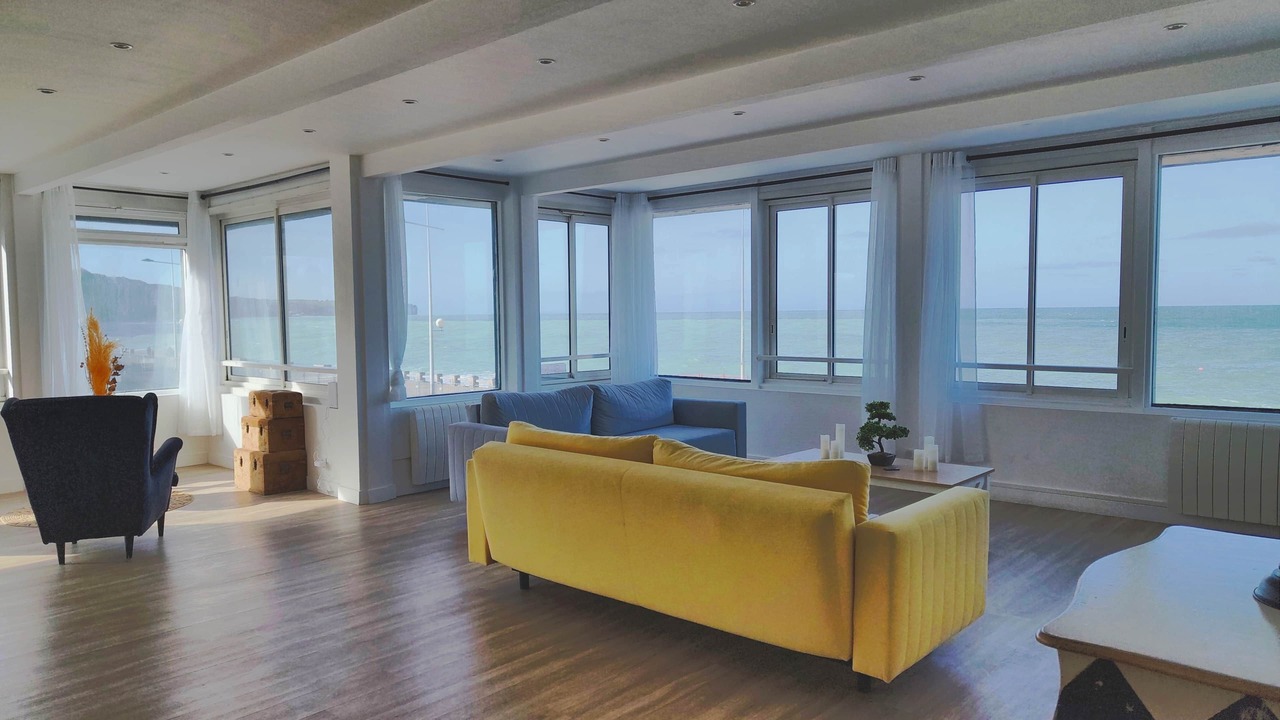 Photo of Livingroom in Fecamp