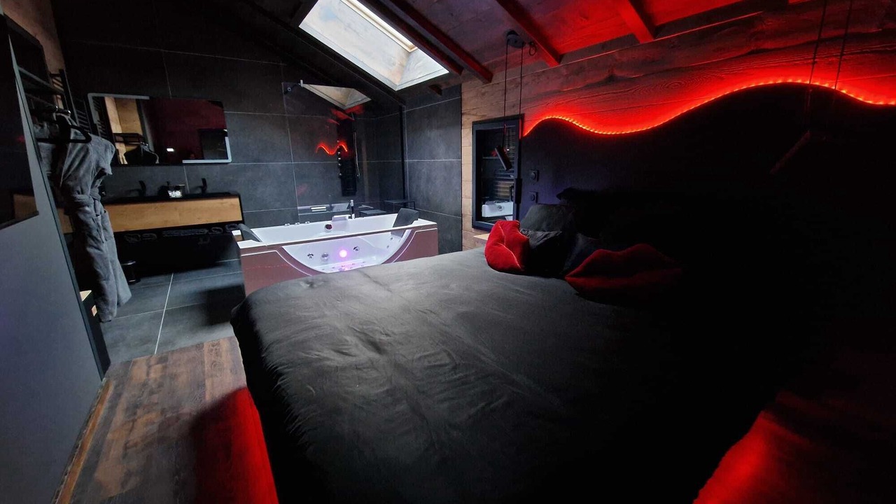 Photo of Bedroom in Fraroz