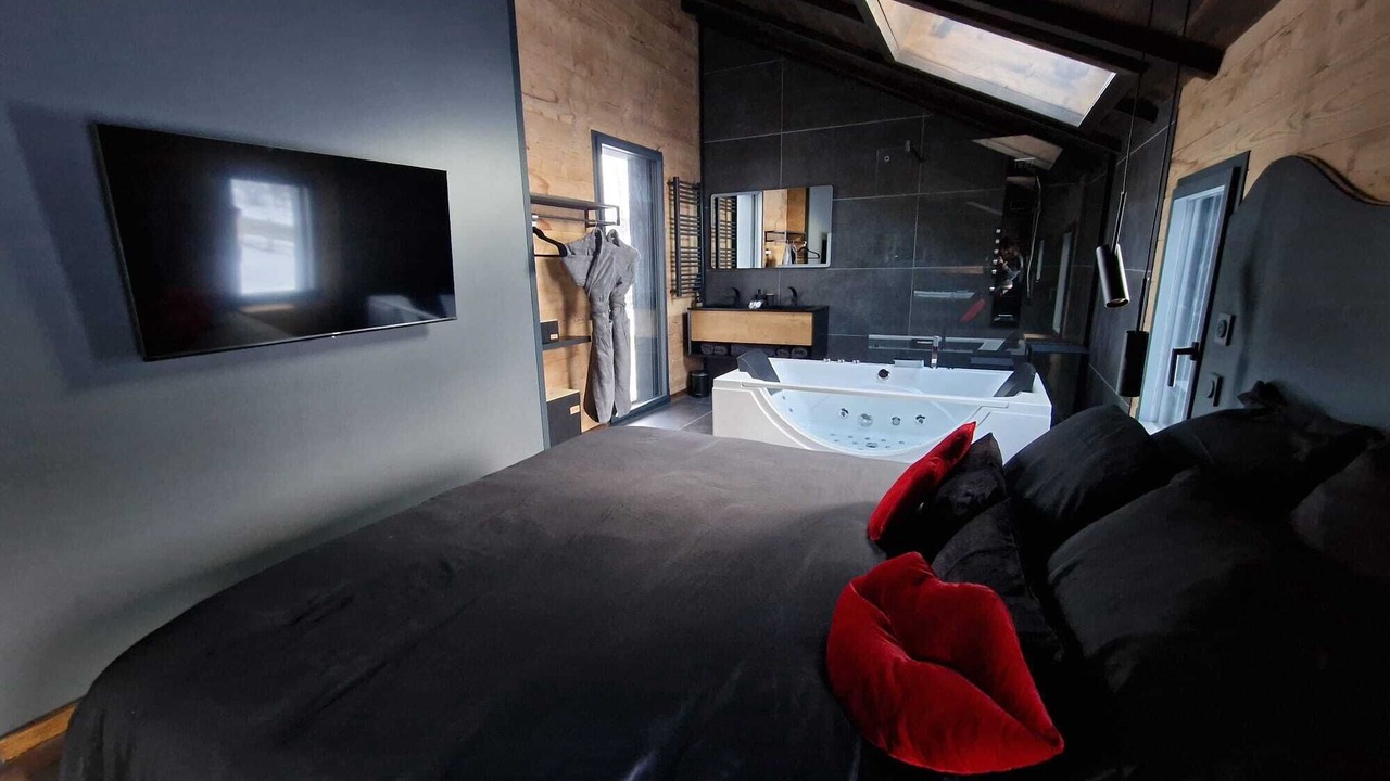 Photo of Bedroom in Fraroz