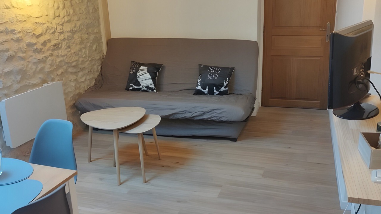Photo of Livingroom in Villeloin-Coulange