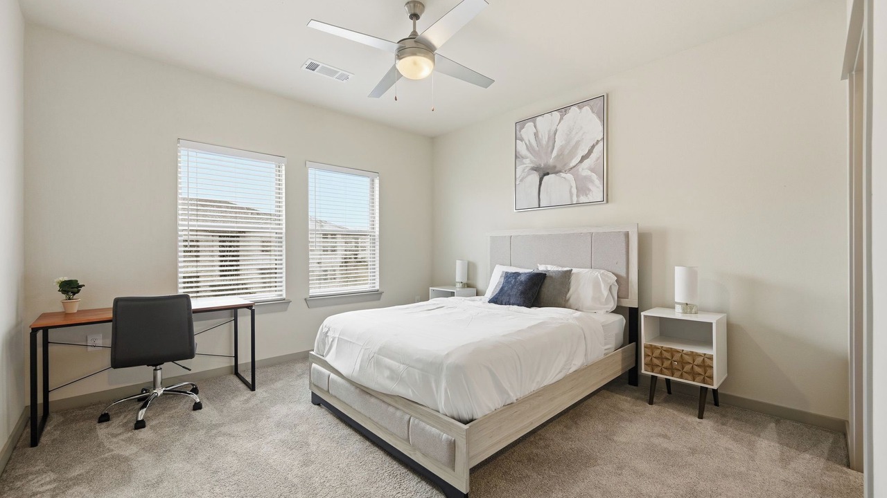 Photo of Bedroom in Cleburne