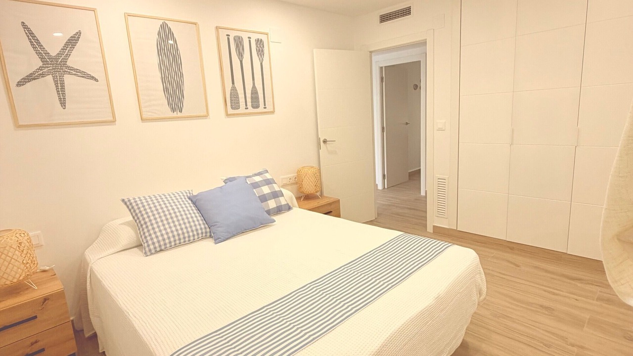 Photo of Bedroom in Playa Pobla de Farnals