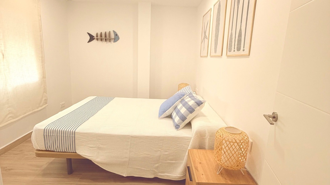 Photo of Bedroom in Playa Pobla de Farnals