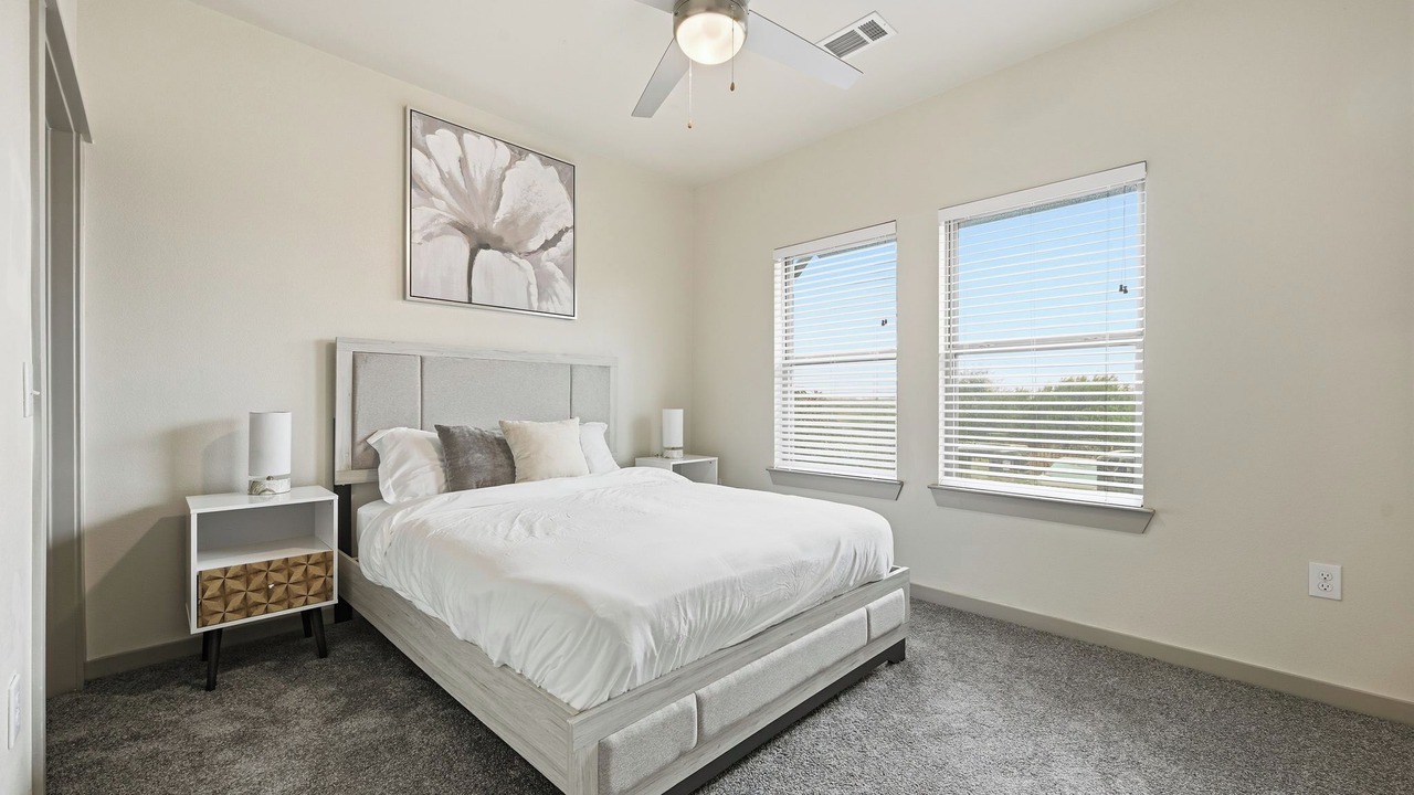 Photo of Bedroom in Cleburne