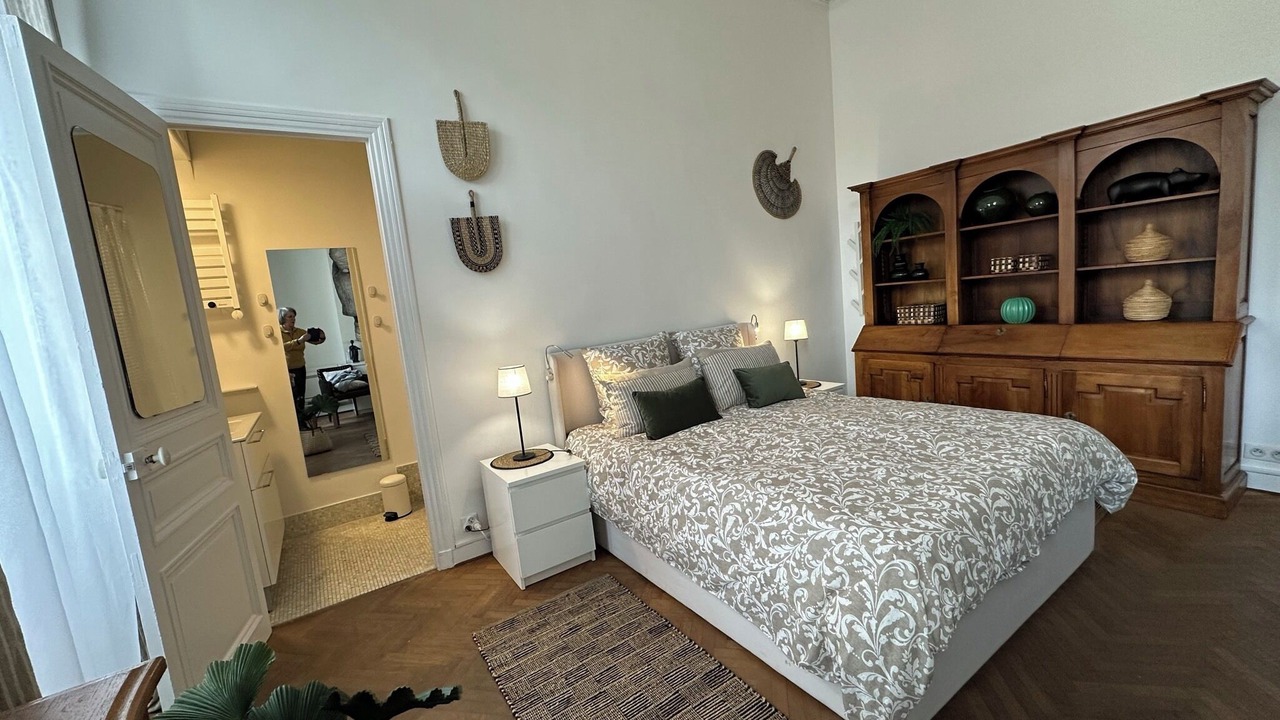 Photo of Bedroom in 1st Arrondissement