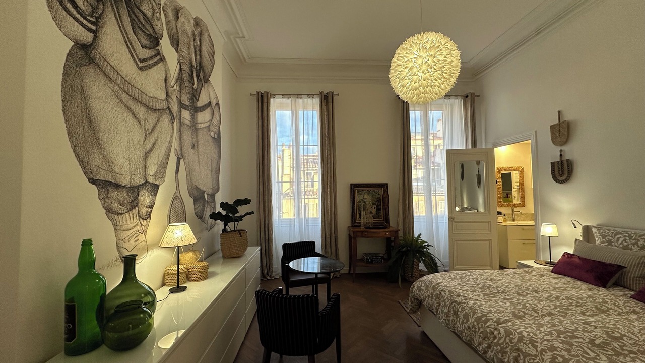 Photo of Bedroom in 1st Arrondissement