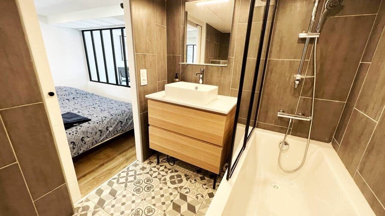 Photo of Bathroom in Mons - Plaine basse